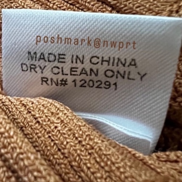 Michelle Mason 🍑 Ribbed Cutout Crop Top Shirt Apricot Tan XS P Petite Revolve - Picture 10 of 14